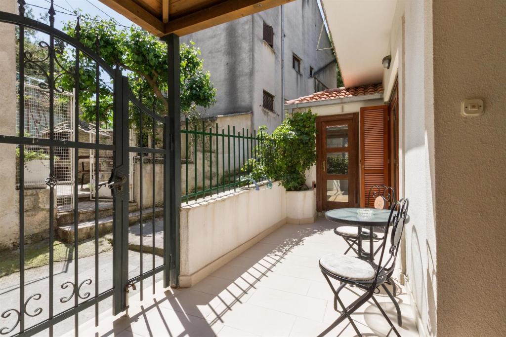 Apartments Varos Split Habitación foto