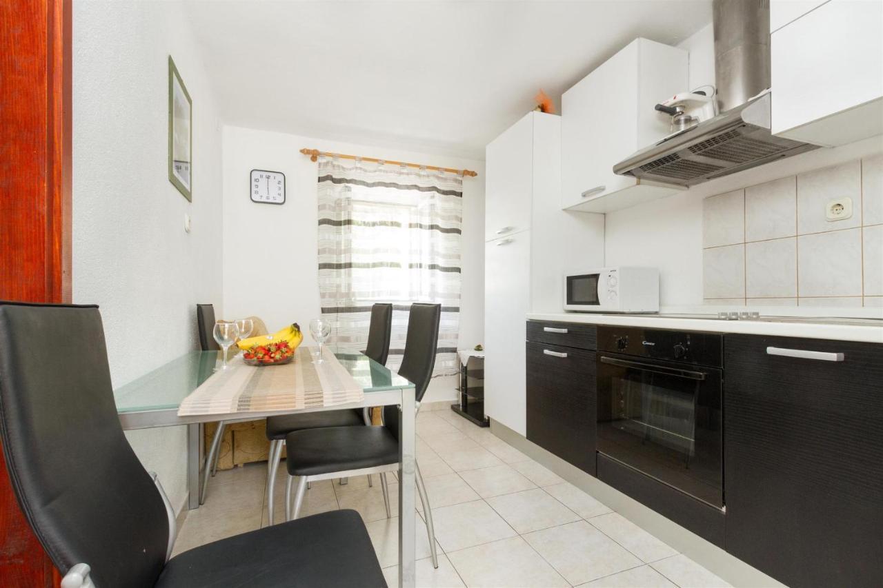 Apartments Varos Split Habitación foto